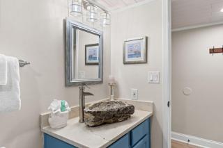 Edgewater Golf Villas #119 by Book That Condo - 4