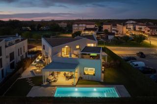 Villa Costa by Briskva - 5