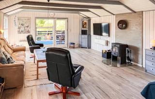 Lovely Home In Glesborg With Kitchen - 6
