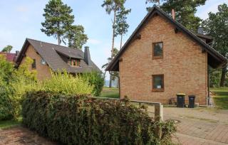 3 Bedroom Beautiful Home In Röbel - 8