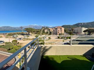 T3 Exceptionnel terrasse vue mer bord de plage - 2