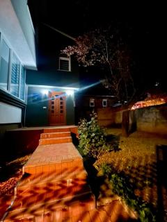 Cozy Home - 5
