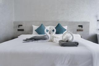 BEACHFRONT 5122 Building C – Modern 2BR Suite - 8