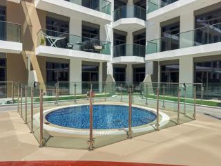 Stylish Studio in New residence with pool and gym - 2