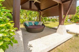 Malee Beach F1 - 5