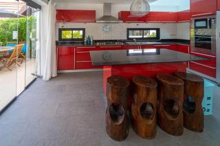 Malee Beach F1 - 3