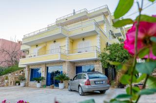 Sunny Holiday - 2