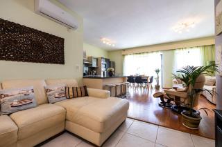 SideSeaviewApp in Sliema2Bed, Garage&Walk to Sea - 1