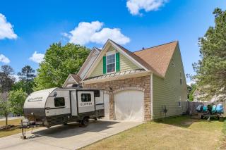 Families Welcome! Spacious Loganville Gem w/ Yard - 9