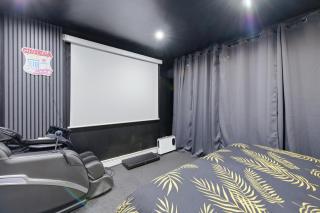 Suite Cinema et SPA - Jaccuzi et Grande terrasse proche aéroport CDG - 4