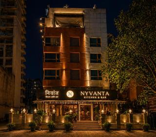 HOTEL VARISHTTA - Kopar Khairane - Quality and Comfort - 9