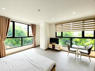 The LuxHomes ROYAL Apartment - 5