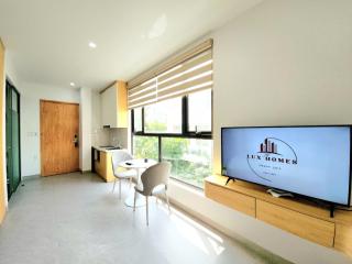 The LuxHomes ROYAL Apartment - 3