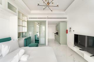 Stylish Stay in Arjan in New Building with Pool - 2