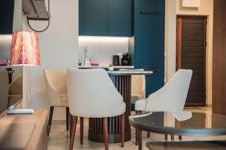 Luxury Waterfront Apartment - 2