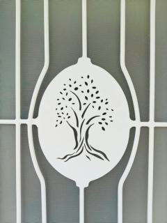 B&B Petrae House - 8