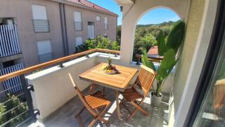 Lunaris apartments - 1