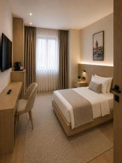 MOON Life Hotel - 8