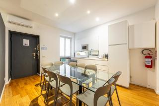 Spacious 3 Bedroom 2 Bathroom Apartment near Metro Crocetta Milan city center - 7