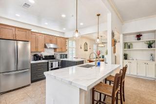 New! Pool, Spa, Nature Trails - The Woodlands 4BR Forest Retreat! - 3