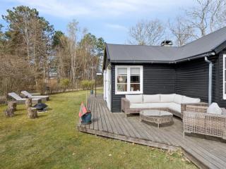 Holiday Home Lucie - 50m from the sea by Interhome - 9