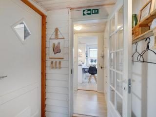 Holiday Home Gisl - 400m from the sea by Interhome - 3