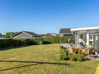Holiday Home Raymond - 175m from the sea by Interhome - 4