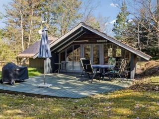 Holiday Home Elfrede - 900m from the sea by Interhome - 0