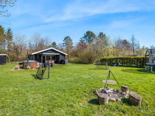 Holiday Home Kennet - 30km from the sea by Interhome - 3