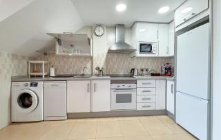 2 Bedroom Amazing Home In Cartagena - 8