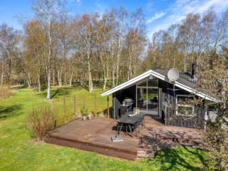 Holiday Home Stasia - 1-5km from the sea by Interhome - 1