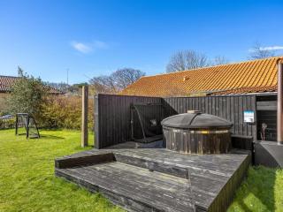 Holiday Home Etje - 650m from the sea by Interhome - 5