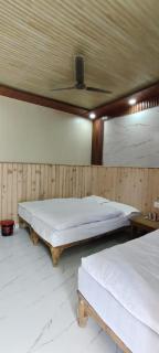 Hotel Him darshan - 7