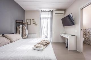 Three-room apartment with terrace - 9