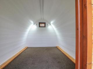 Bracelands - Cosy Pod 1 - 2