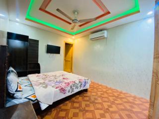 Pak Roos Guest House - 7
