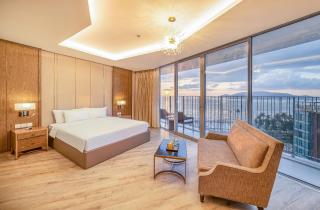 The Milan Suites Nha Trang Bay - 1