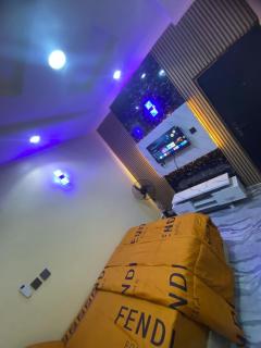 Asika Luxe Apartment - 6
