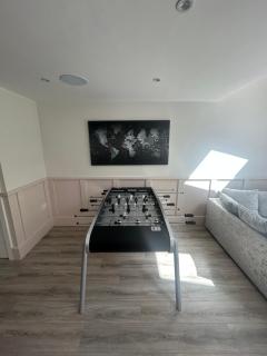 Horseshoe - Large Modern 5 bedroom house - 1