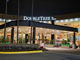 DoubleTree by Hilton Washington Dulles Airport - 0