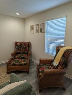 Beautiful, spacious 3 BR 2 and a half Bath Townhome - 9