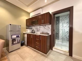 Lamar House Serviced Apartments 1 - 1