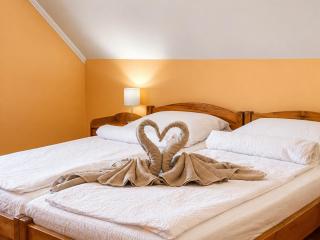 Borsika Guest House - 9