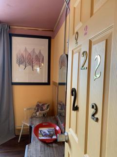 Hotel Midway - 1