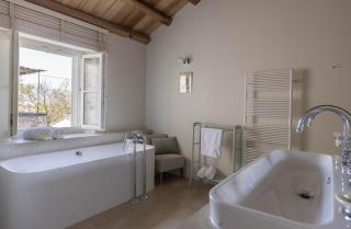 Luxury Istrian Stone Villa Catalpa with Heated Pool, Large Private Retreat - 1