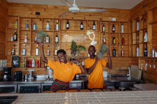 ZAN Island Beach Hotel - 4