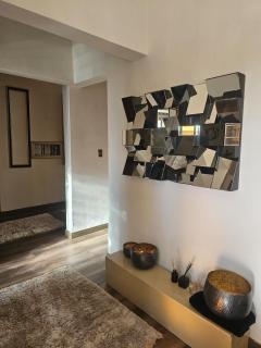 Luxe Apartments - 5