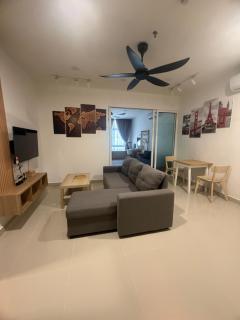 The Shore City Centre High Floor Seaview Studio with Private Balcony Sunset View - 9