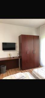 FREE Apartment - Budget - 3