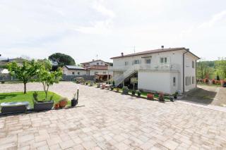 Cetinale Apartments 2 - 4